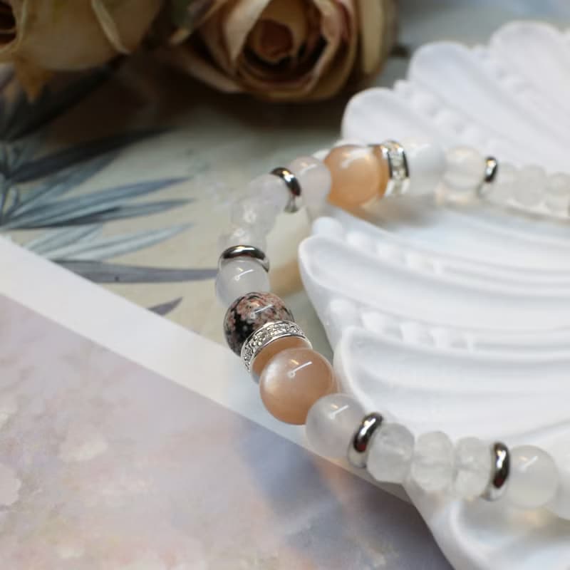 Six Cats 天然礦石 曜石與月光石的手鍊 情侶手鍊 禮物