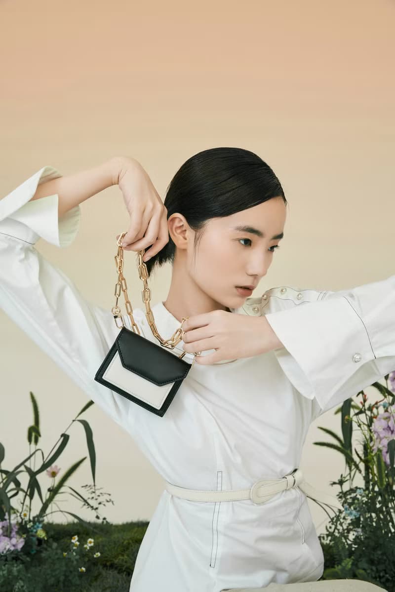 Micro Cedar Bag 素皮革拼色卡包 零錢包 斜背包 黑色x米白色