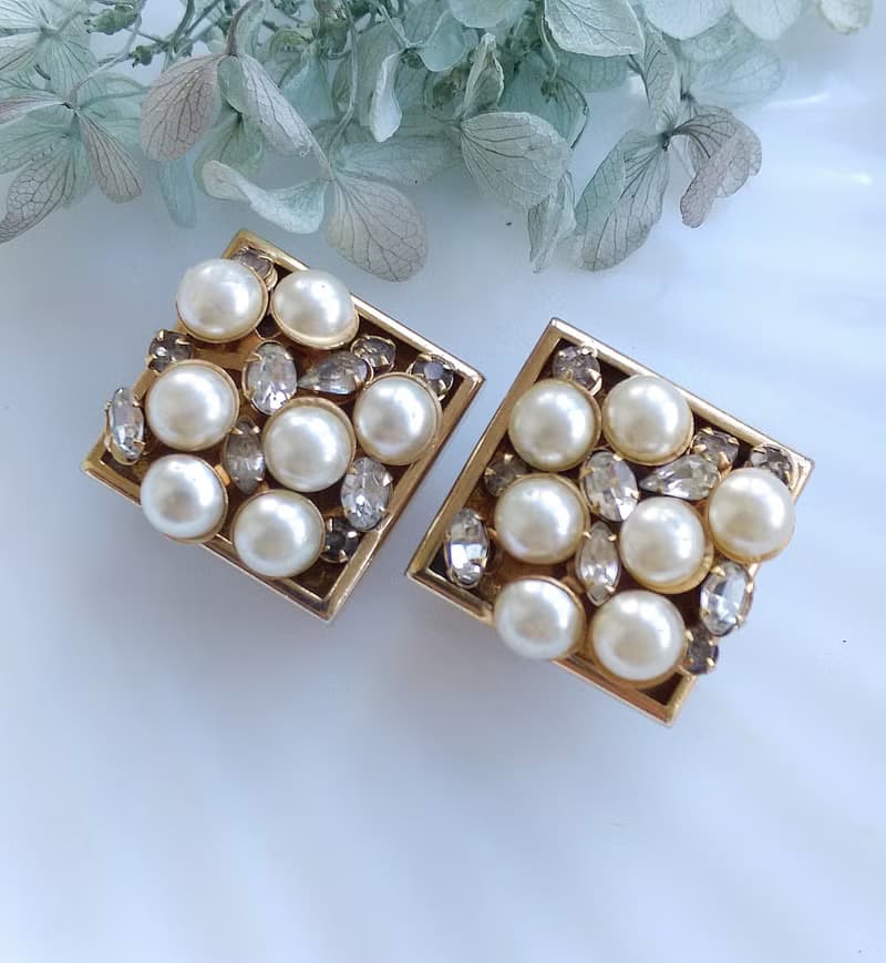 Vintage Jewelry 西洋古董飾品 個性 方寸珠鑽 夾式耳環