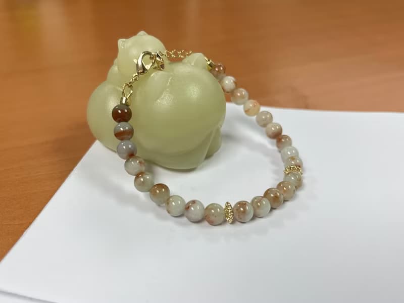 天然緬甸玉 撒紅翡牛奶底翡翠珠設計設計手串手鍊