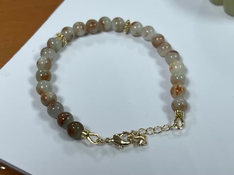 天然緬甸玉 撒紅翡牛奶底翡翠珠設計設計手串手鍊