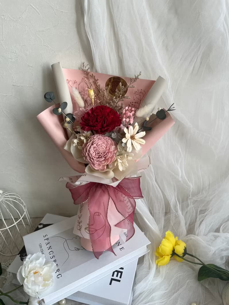 母親節花束/浪漫粉色永恆花束/康乃馨花束/索拉花束