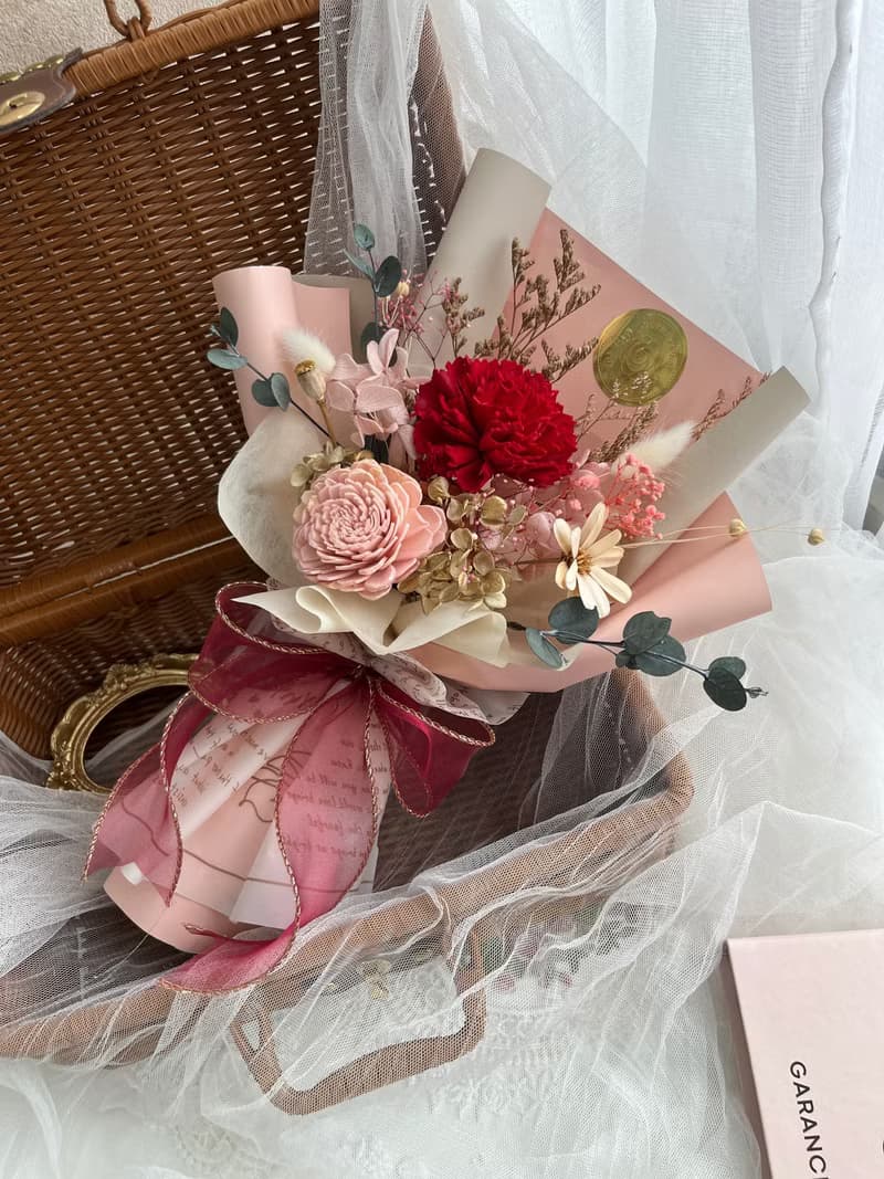 母親節花束/浪漫粉色永恆花束/康乃馨花束/索拉花束