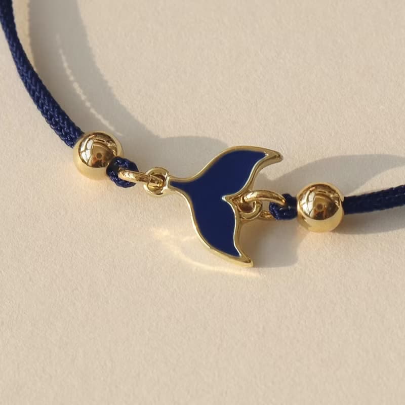 Lucky Whale Tail Knotted Bracelet