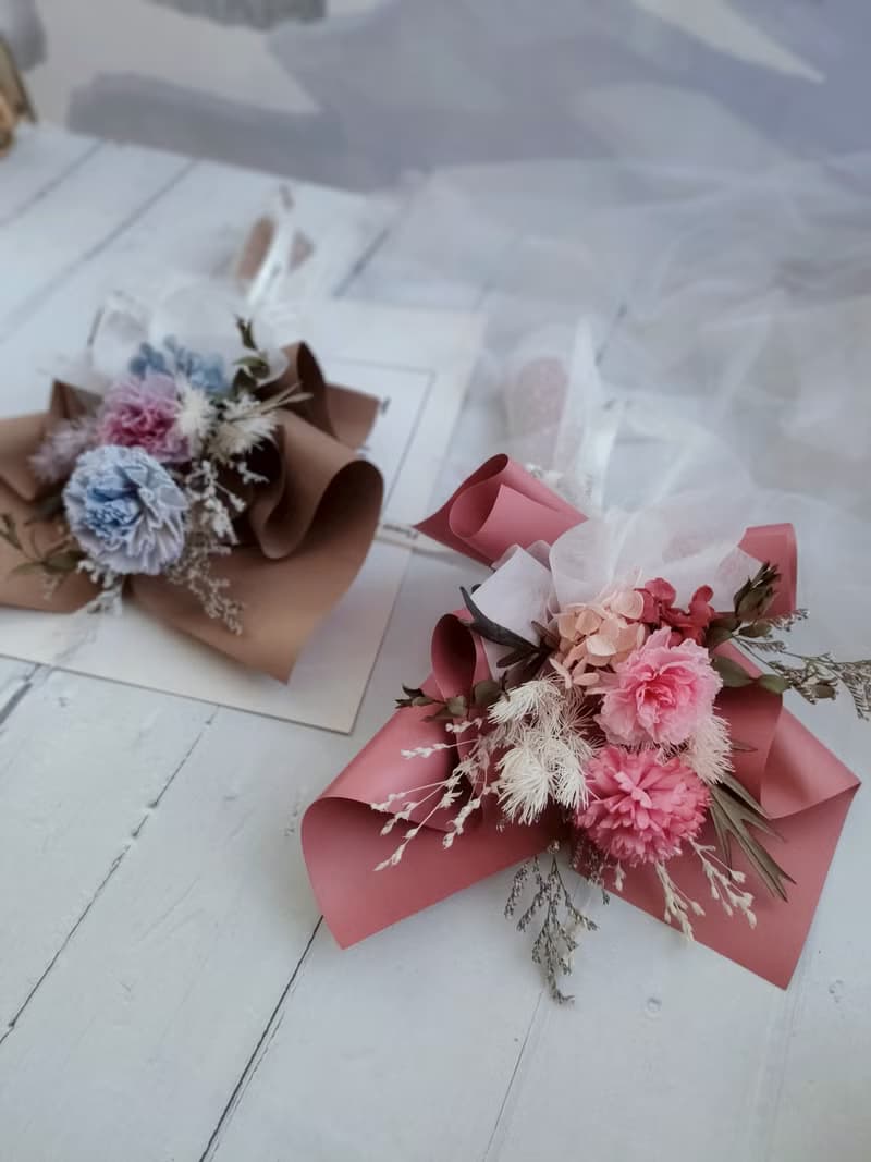 現貨~永生乾燥花束- 韓式花束  母親節康乃馨