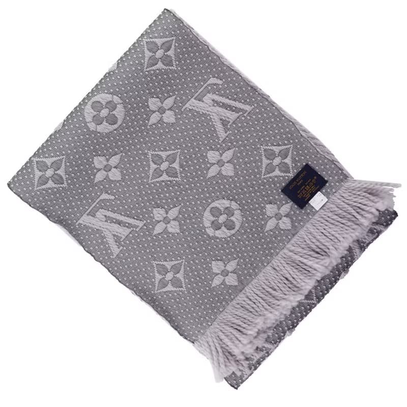【日本直送】ルイ・ヴィトン LOUIS VUITTON エシャルプ・ロゴマニア マフラー ウール × シルク グリペルル グレー【中古】