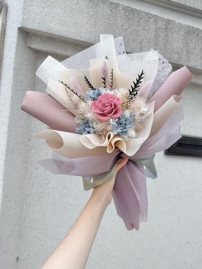 永生玫瑰花束_莎士比亞的詩篇_乾燥玫瑰色