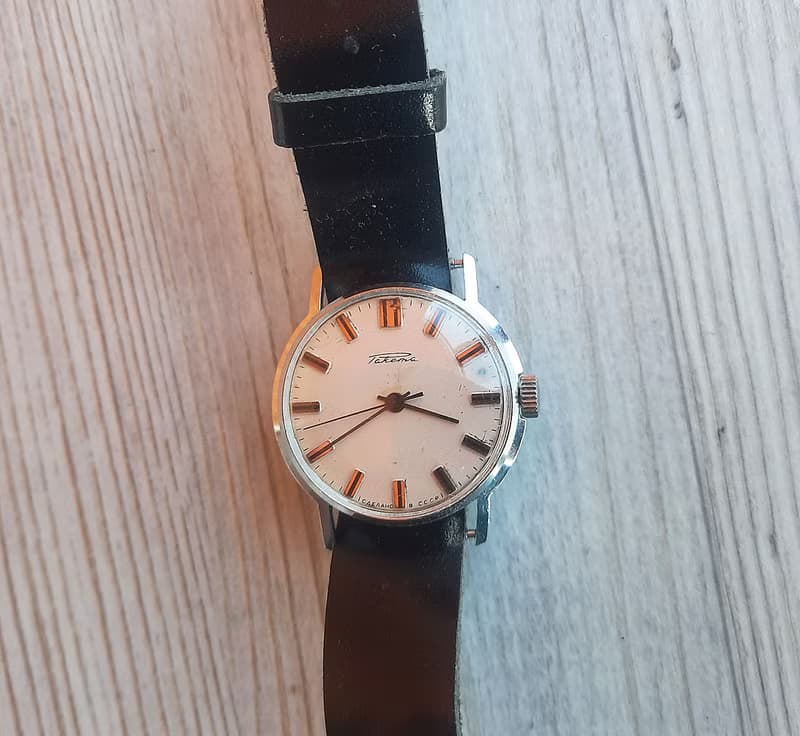 Mechanic Soviet wrist watch Raketa 2609.HA - wind up mens watch made in USSR