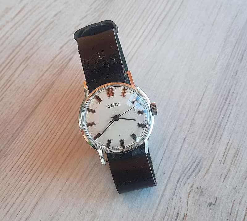 Mechanic Soviet wrist watch Raketa 2609.HA - wind up mens watch made in USSR