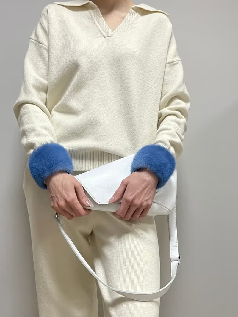 Slap on cuffs / Fur bracelets / Wristband