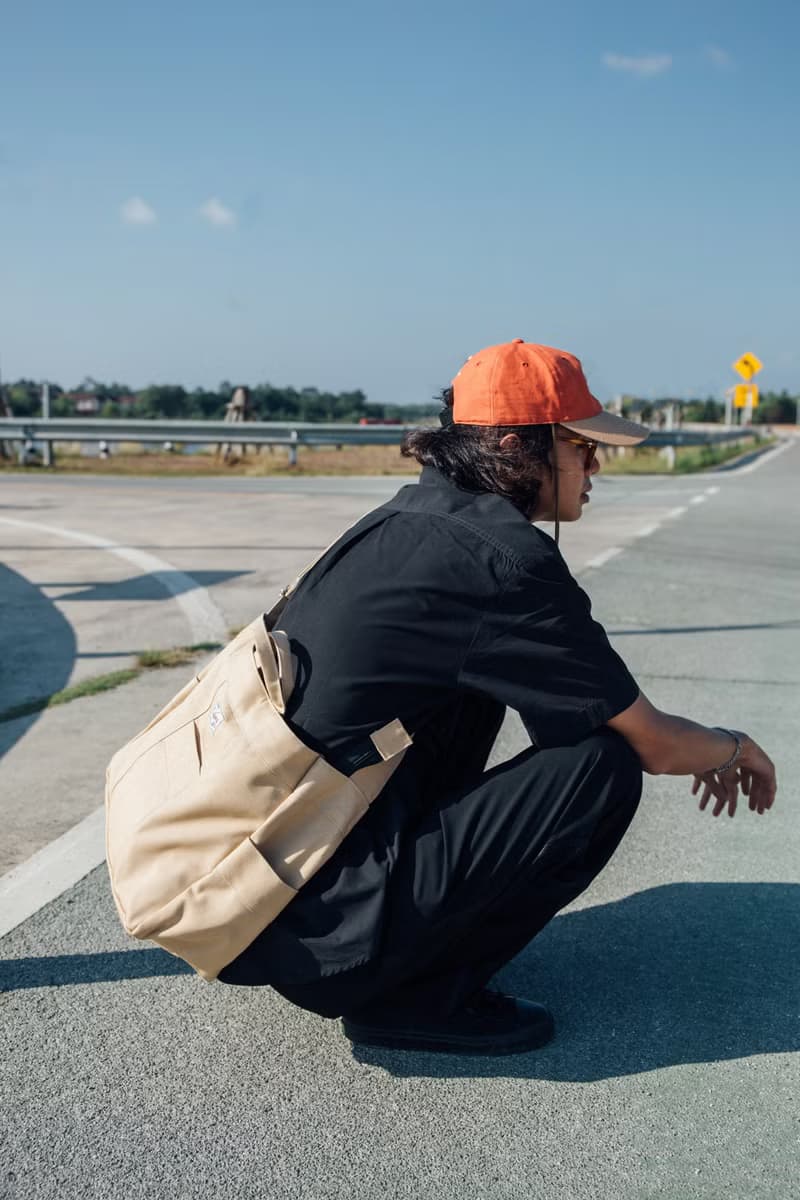 Way Crossbody Bag : Khaki