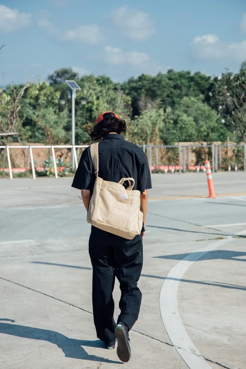 Way Crossbody Bag : Khaki