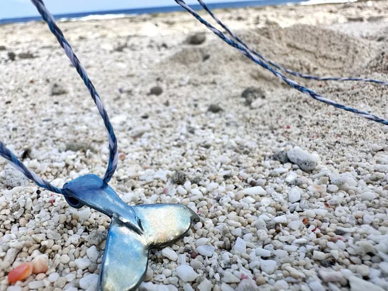 純鈦手工魚尾項鍊  • 海豚尾巴
