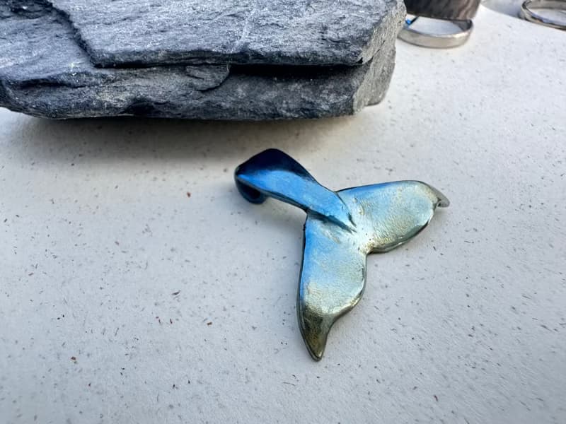 純鈦手工魚尾項鍊  • 海豚尾巴