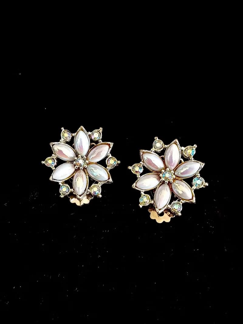 vintage jewelry  氣質極光藍萊茵雪花造型 夾式耳環