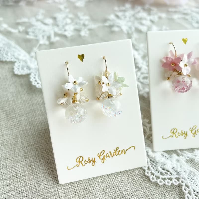 Rosy Garden 緞面角瓣花花水晶球耳鉤耳環 可換耳夾