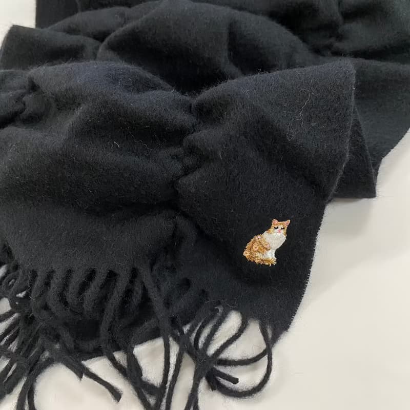 Ballett  シャーリングマフラー 猫 レディース　ストール　ウール　ギフト　プレゼント　防寒