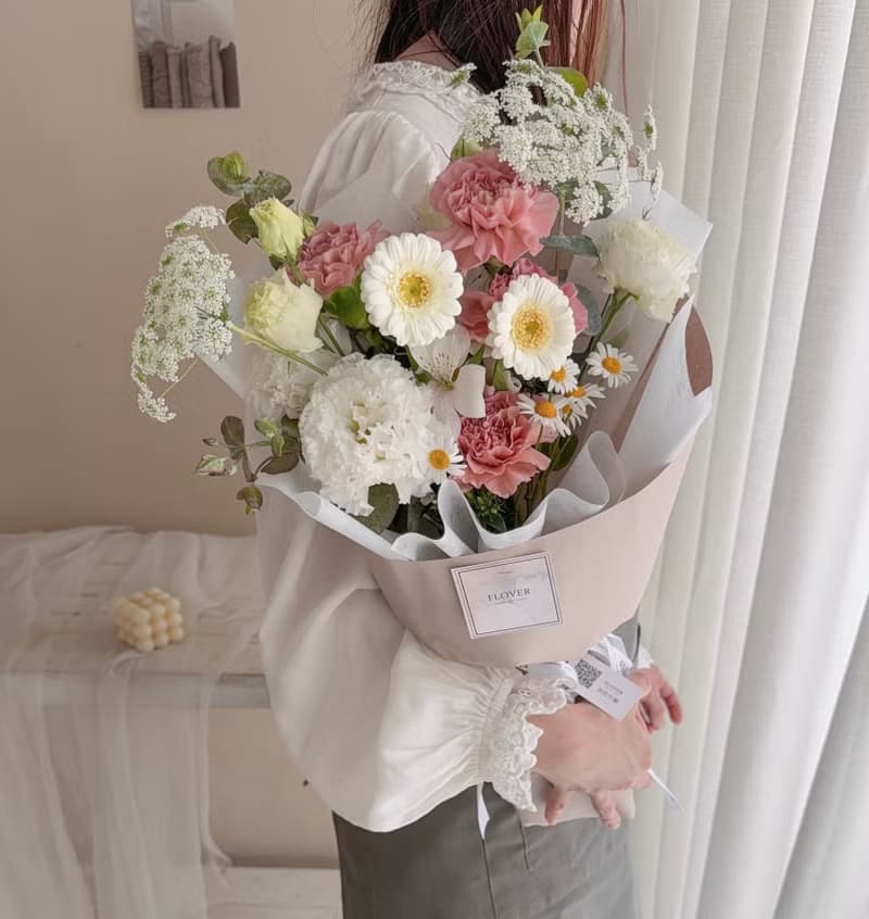 輕語系列 康乃馨鮮花花束