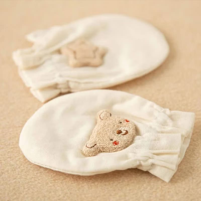 【日本Amorosa Mamma有機棉】嬰兒棉紗/紗布手套 貼布繡小熊