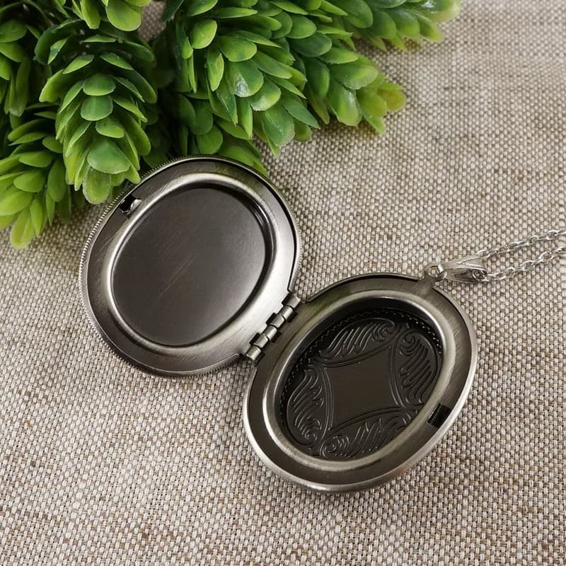 Pink Fuchsia Rose Cameo Oval Photo Locket Flower Pendant Necklace Woman Jewelry