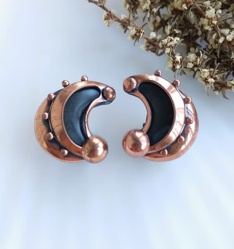 Vintage Jewelry 西洋古董飾品 Renoir 對稱 立體月牙 夾式耳環