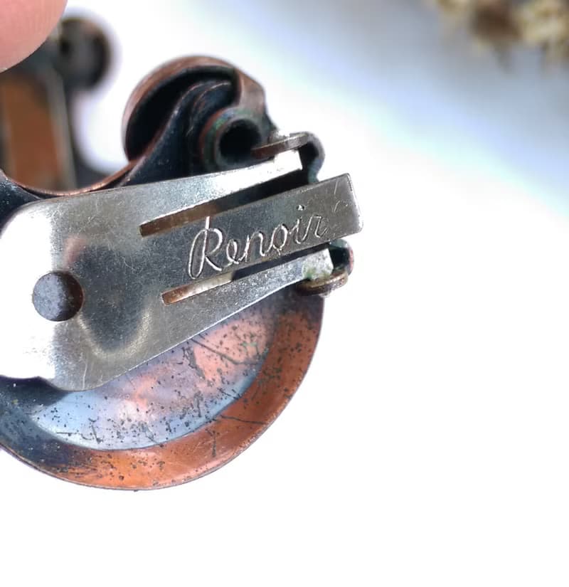 Vintage Jewelry 西洋古董飾品 Renoir 對稱 立體月牙 夾式耳環