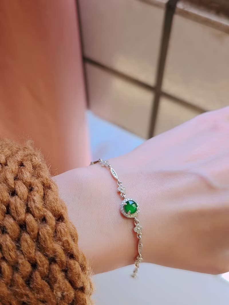 |幸運女神|A貨翡翠冰玻綠大蛋面6mm純銀鍍18k四葉草手鏈