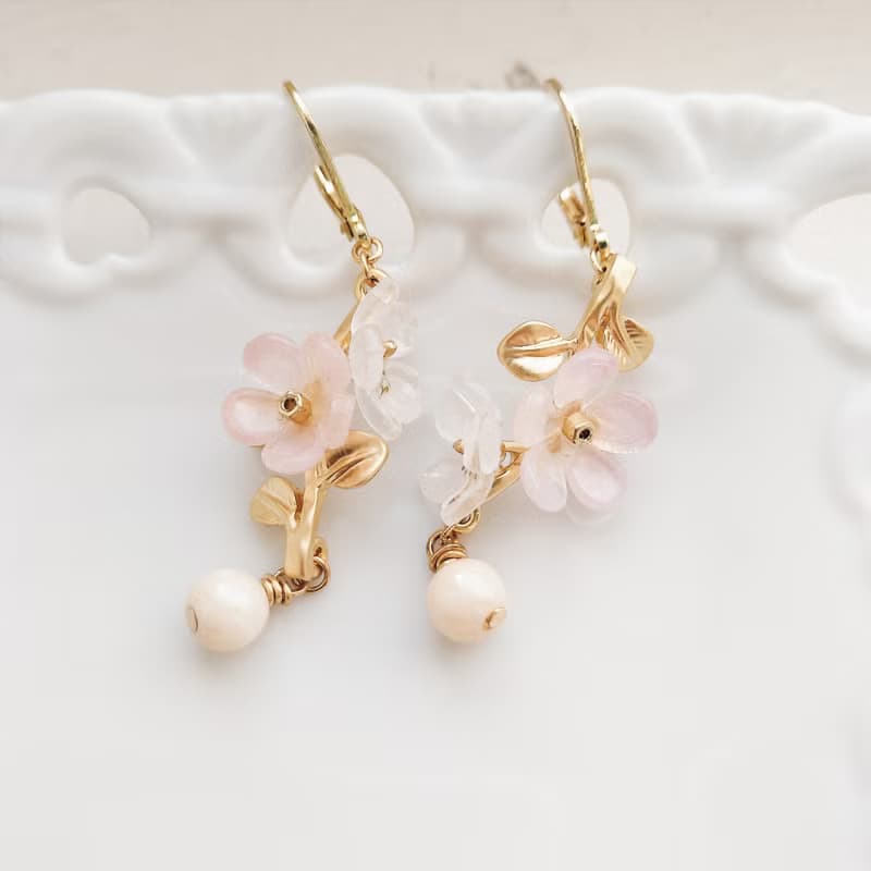 耳環 害羞小花束  (可改夾式)