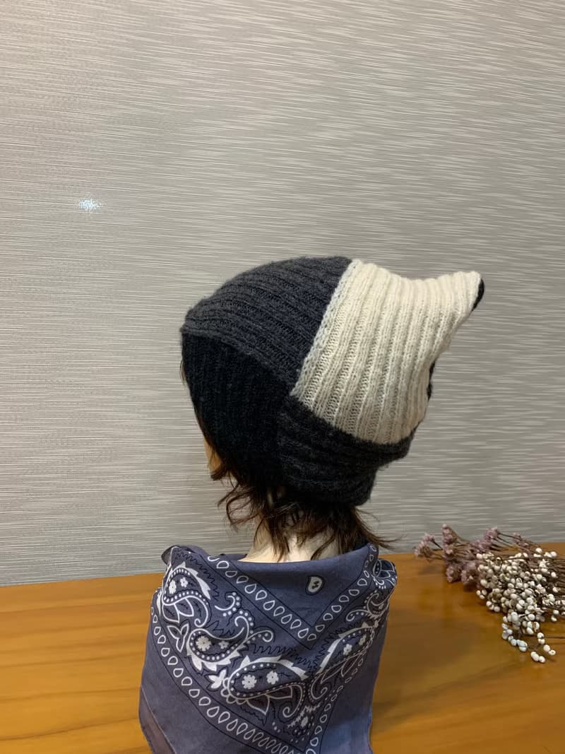 純手工編織雙層拼接圍脖。帽子。柔軟幼駝羊毛。黑/灰/白圍脖