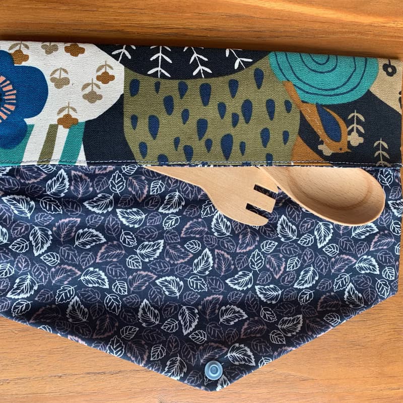 文青風環保筷袋  童話 咖  手作餐具袋.交換禮物.