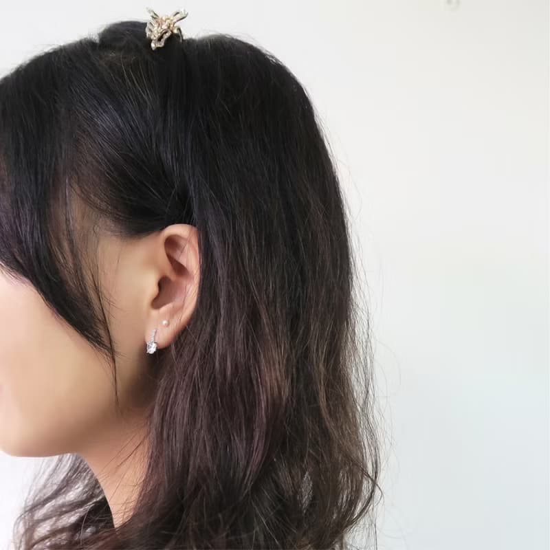 光的禮讚 小鑽款 925純銀耳環 白K金色 女生耳環