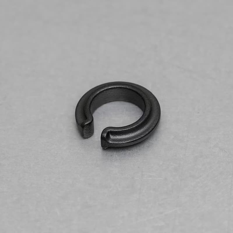 Framework Ear Cuff  鋼製耳扣_黑色