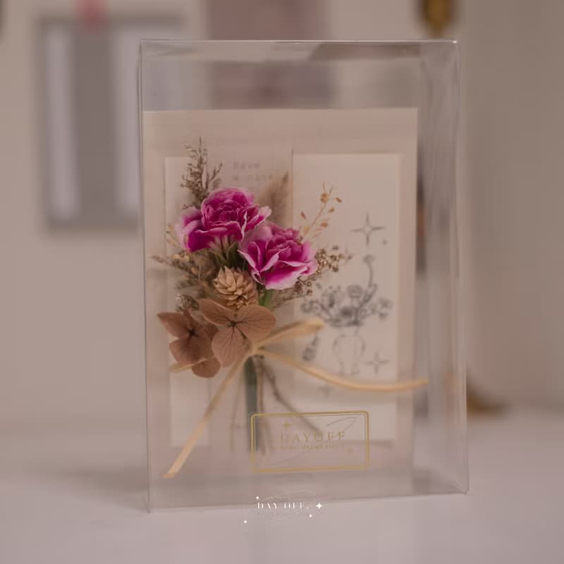 DAY OFF愉快假期 母親節卡片 乾燥花 康乃馨 母親節禮盒 燙金卡片