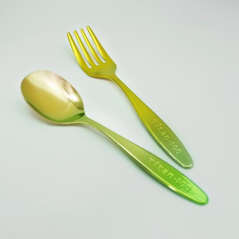 【日本製 Horie】鈦愛寶貝系列-純鈦抗菌ECO環保幼兒叉(漸層金)