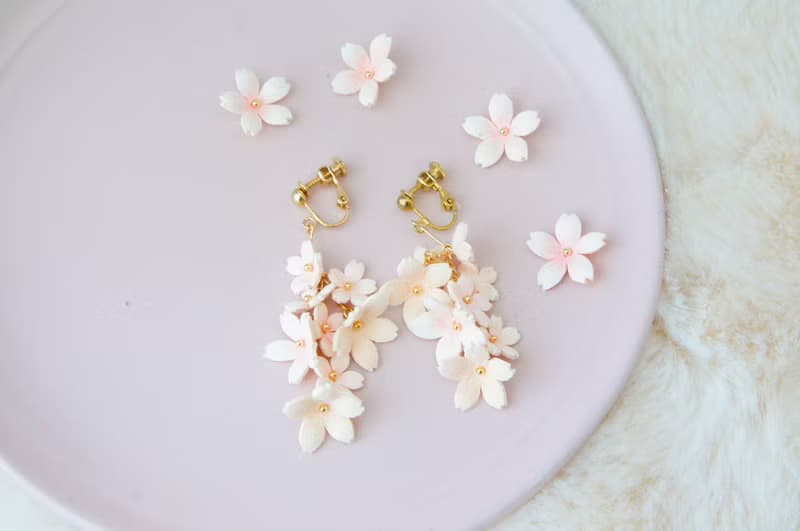 満開の桜の花束　イヤリング(ピアス)