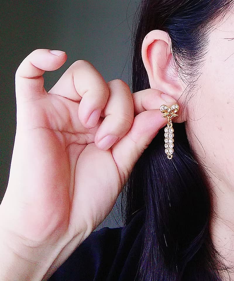 Vintage Jewelry 西洋古董飾品 金色調 都會小蝴蝶結 針式耳環