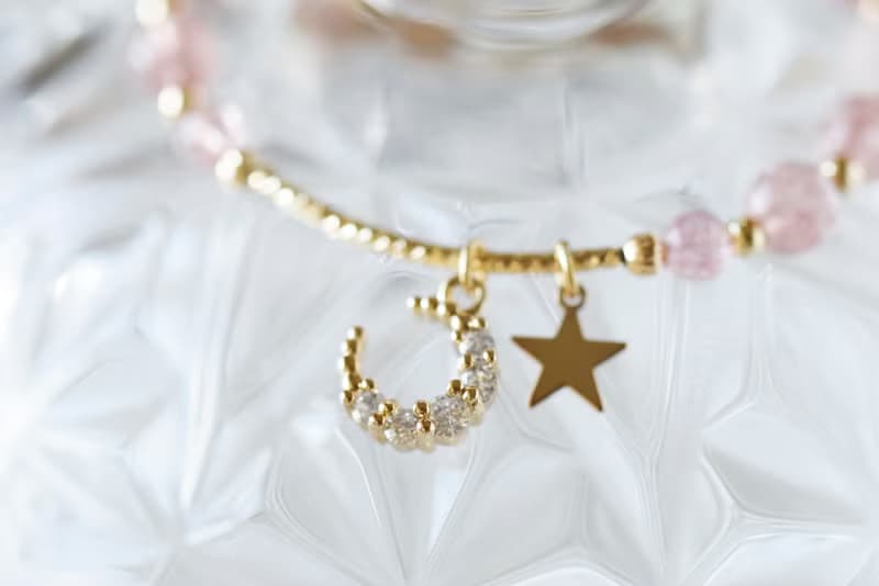 美夢。草莓晶 馬粉 蛋白石 天然石 水晶手鍊