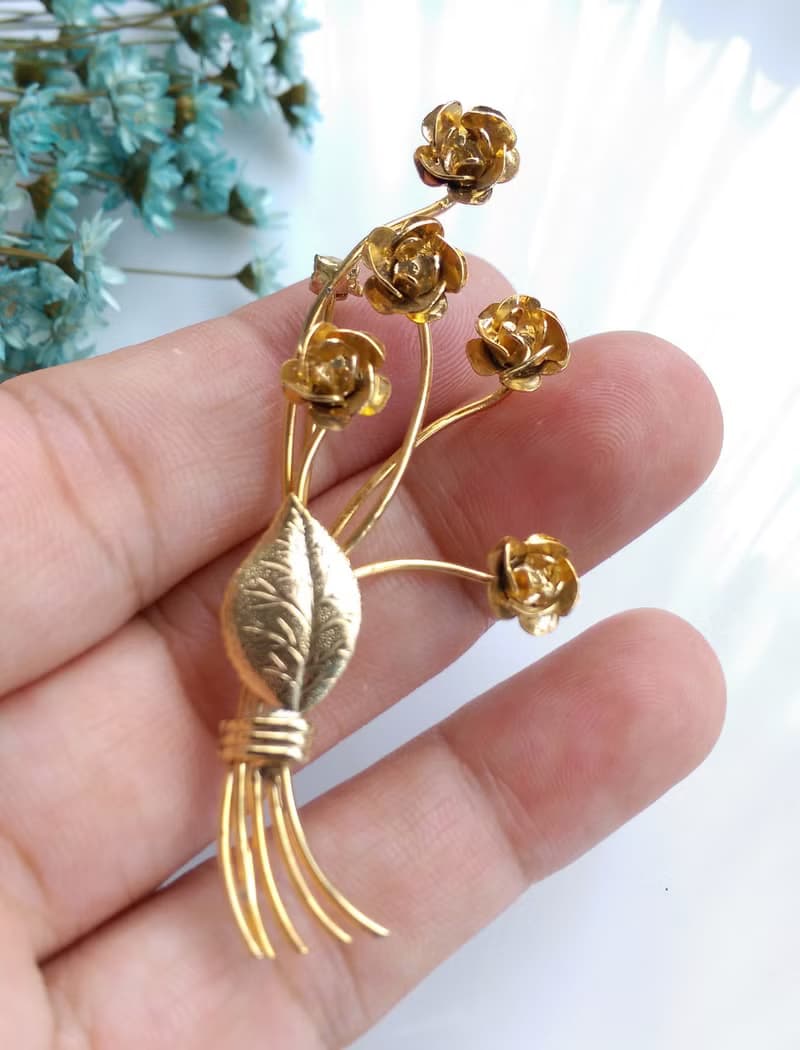 Vintage Jewelry 西洋古董飾品 金屬鍍金 立體 小玫瑰花束 別針