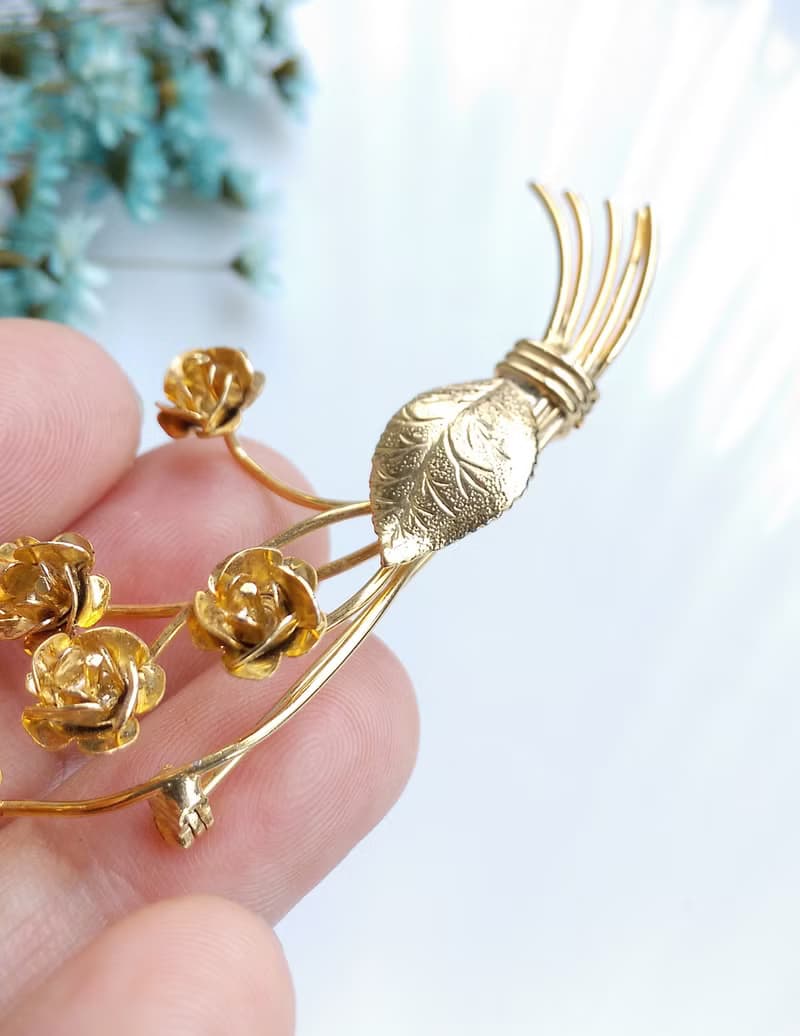 Vintage Jewelry 西洋古董飾品 金屬鍍金 立體 小玫瑰花束 別針