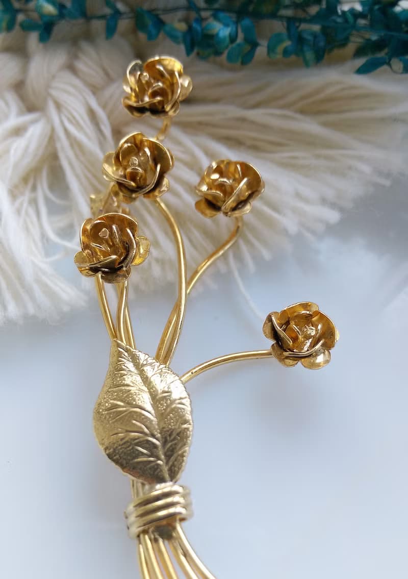 Vintage Jewelry 西洋古董飾品 金屬鍍金 立體 小玫瑰花束 別針