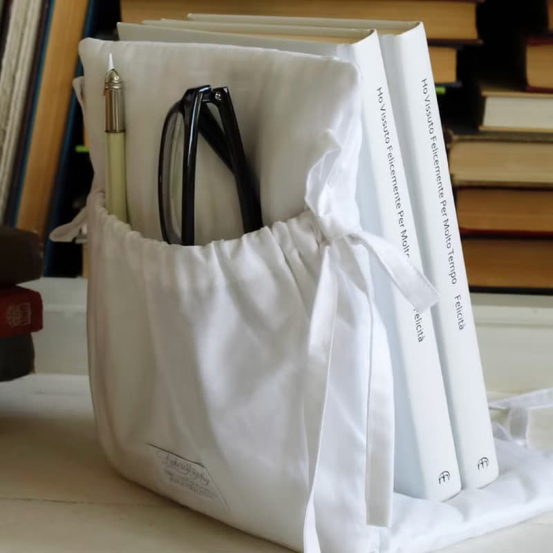fabric bookend white (book lover edition)