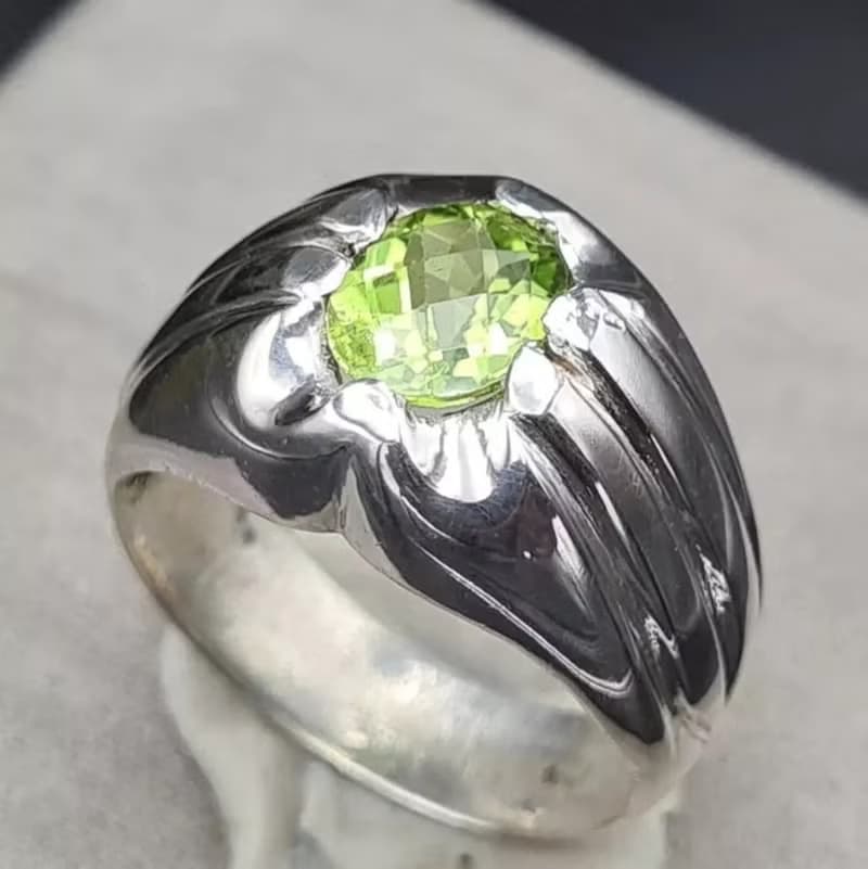 Natural Pakistan Peridot Ring Unheated Untreated Rich Vivid green Carats stone
