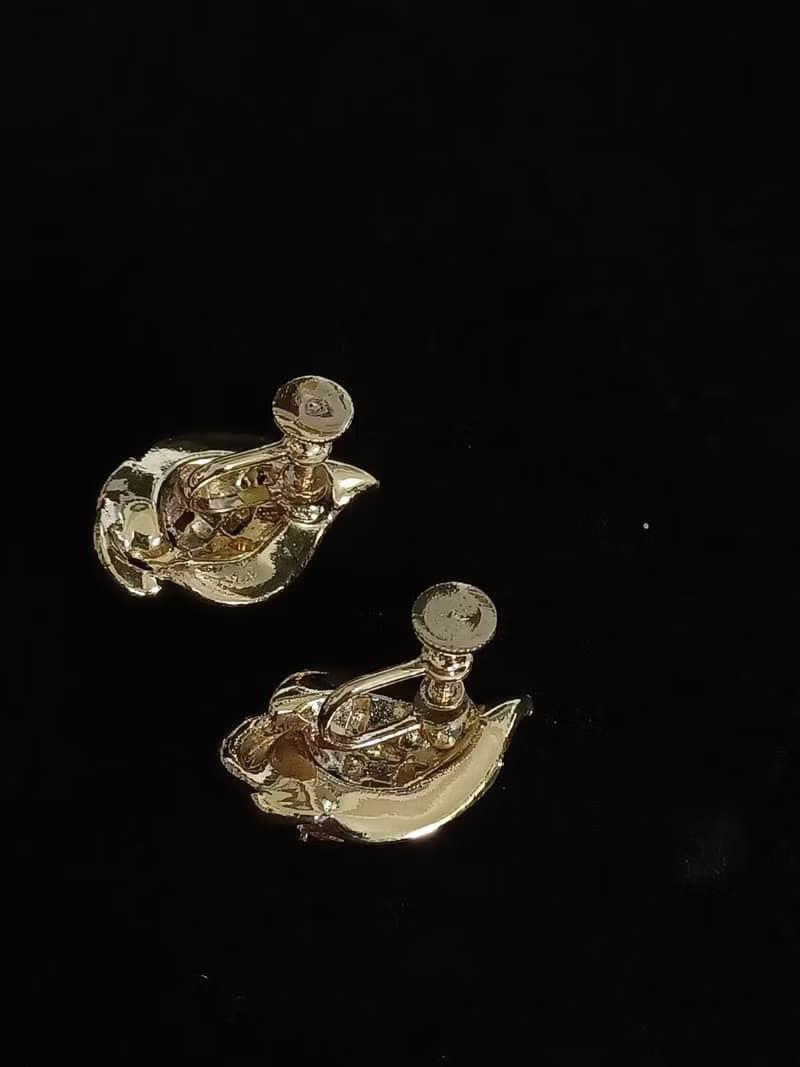 vintage jewelry  高雅紫萊茵葉型 夾式耳環