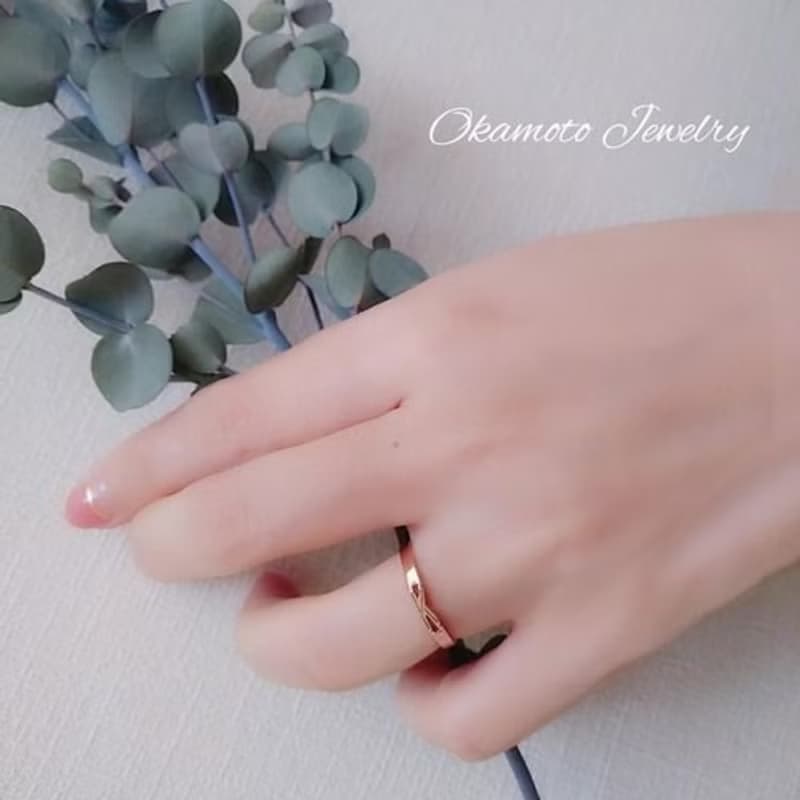 イニシャルリング