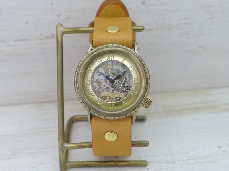 手作り腕時計 BHW068 ノーマルベルト 33mm手巻きBrass ローマ数字インデックス