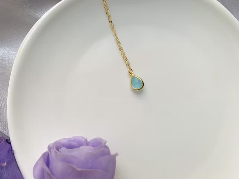 vividesign 藍綠蛋白石水滴造型項鍊