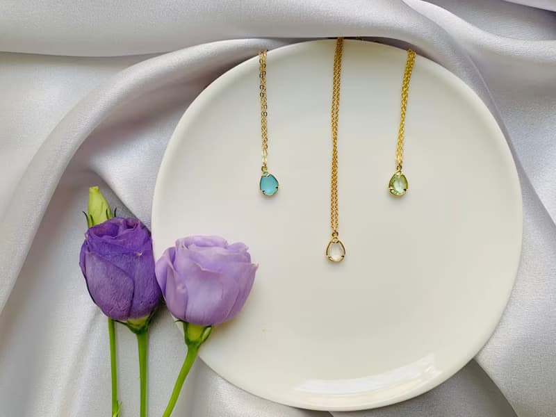 vividesign 藍綠蛋白石水滴造型項鍊