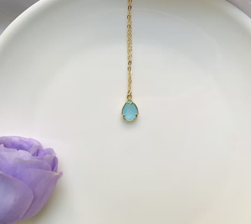 vividesign 藍綠蛋白石水滴造型項鍊