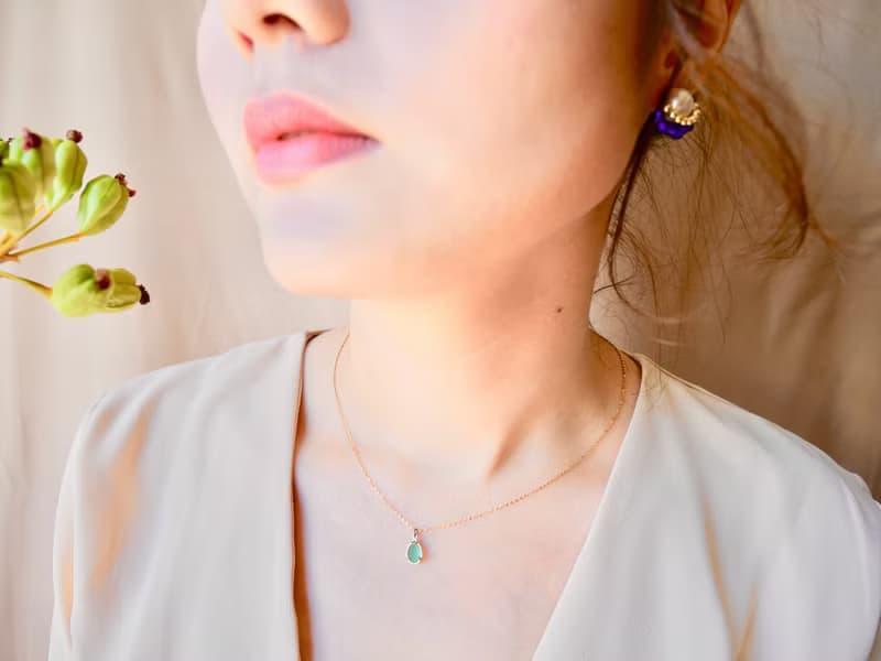 vividesign 藍綠蛋白石水滴造型項鍊