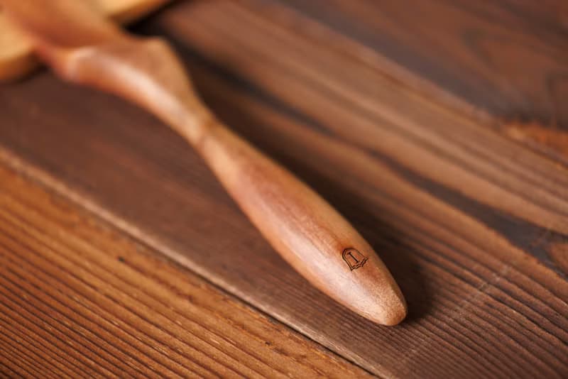 Islandoffer島嶼製作 簡約黑胡桃木牛油刀 木系餐具 (一件)